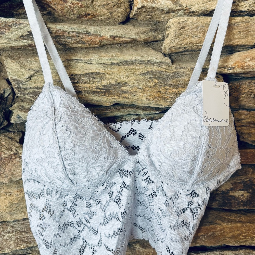 Anemone NWT Wireless Women's Lace Bralette Pale Gray